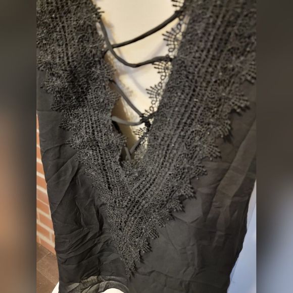 WAYF Where are you from EMBROIDERED LACE-UP CAMI NWOT - Picture 3 of 10